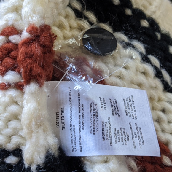 Volcom over sized chunky sweater - Picture 7 of 7